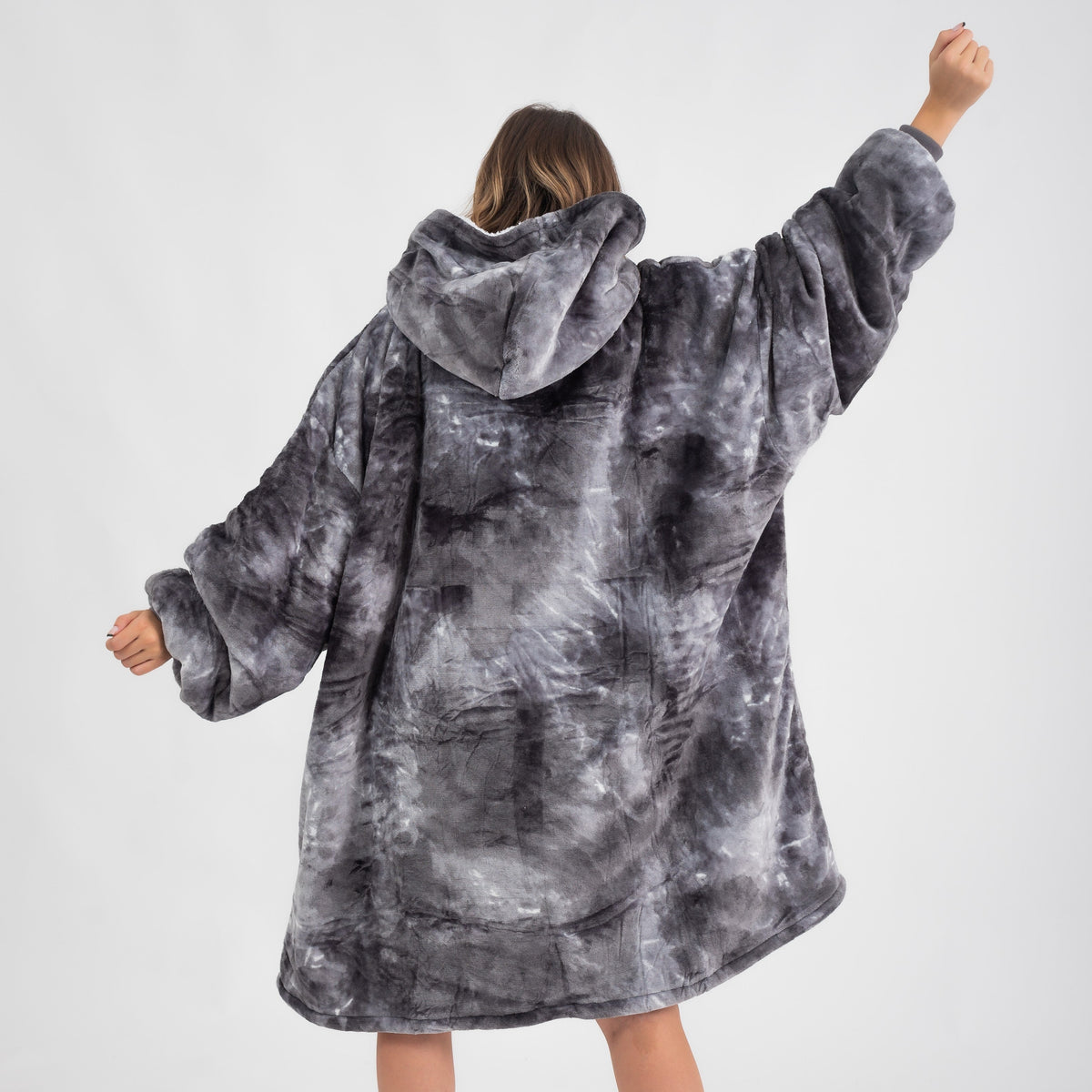 Astro Grey Tie-Dye Puló