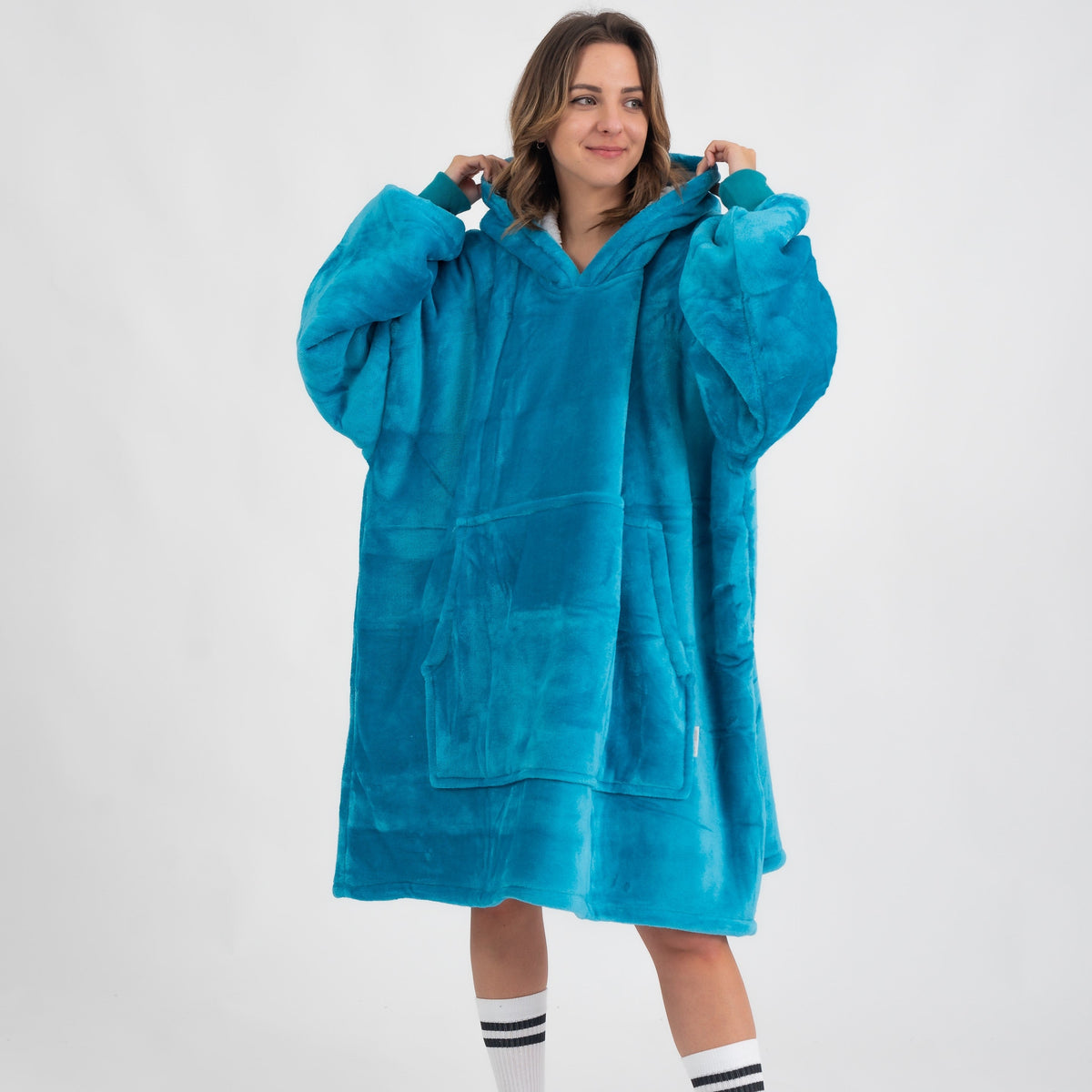 Sapphire Blue Puló