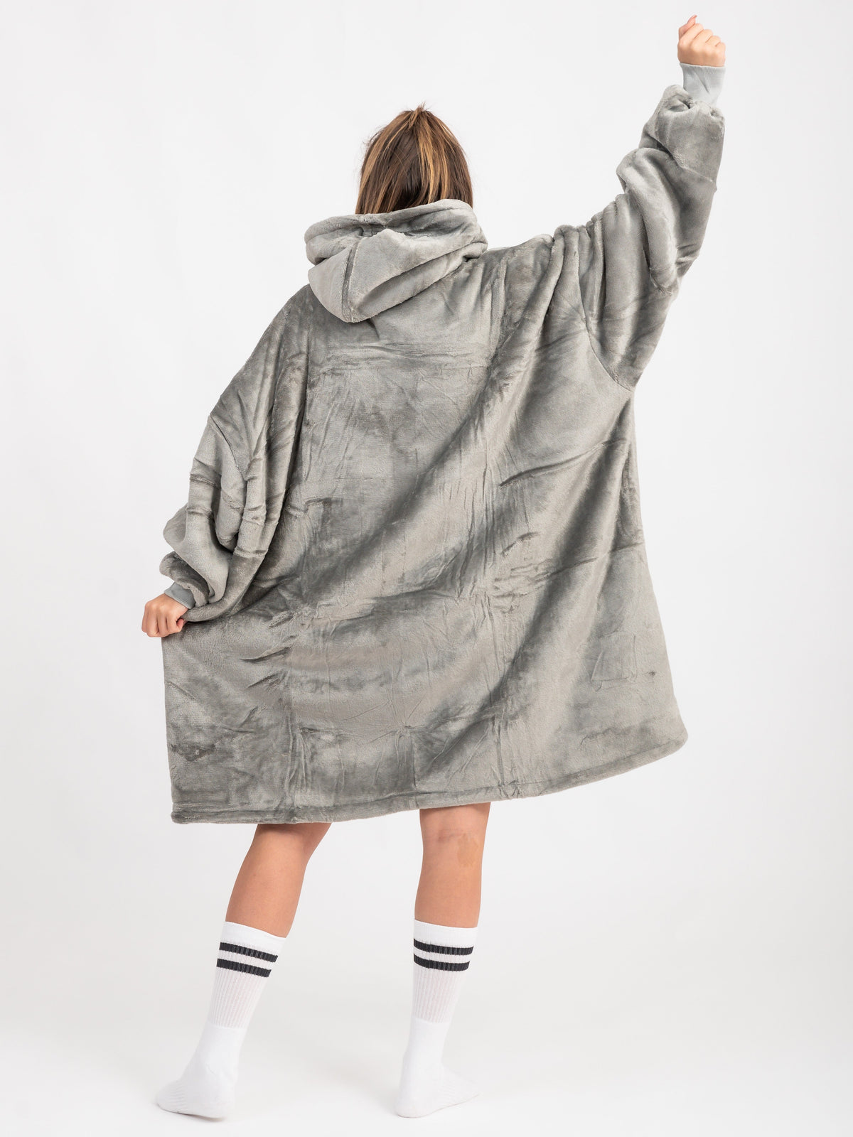 Steel Grey Puló